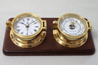 Klocka & Barometer på träplatta Pilot 15x30